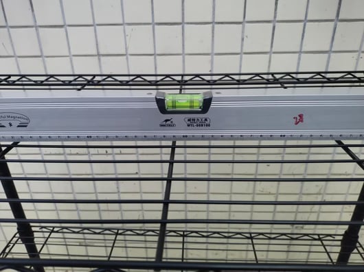 Testing the level is at 180 degrees before load.